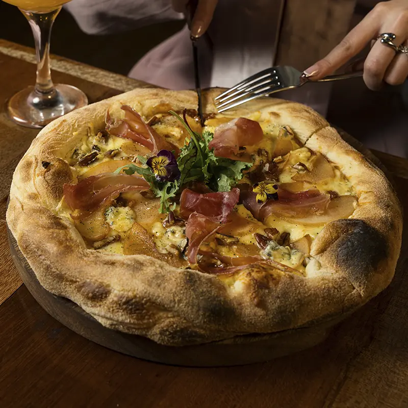 Prosciutto and Pear Pizza